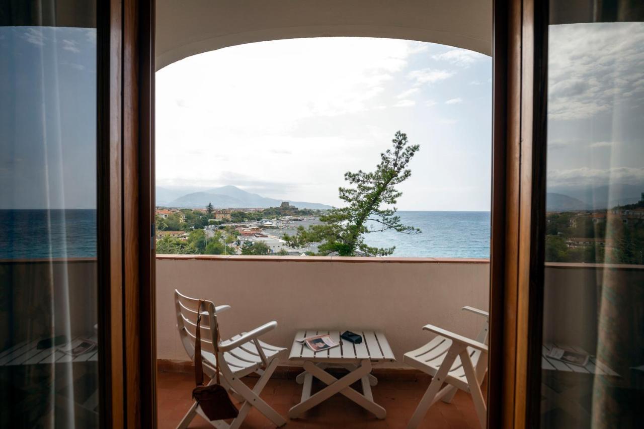 Grand Hotel De Rose Scalea Eksteriør billede